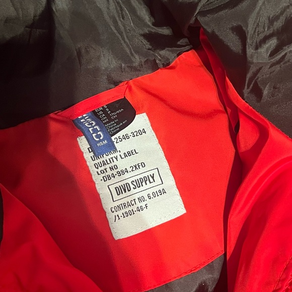 H&M Red puffer jacket ❤️ - Picture 5 of 5